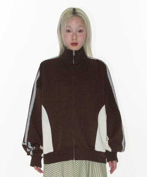 AMESWORLDWIDE(アメスワールドワイド)の「LACE TRACK ZIP-UP BROWN(その他アウター・レディース・その他・FREE)」の2枚目の写真