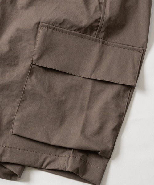 JOHN'S CLOSET(ジョンズクローゼット)の「【3】〔U.S.POLO ASSN.〕ワンポイント刺繍 ストレッチ ワイドカーゴショーツ(カーゴパンツ・メンズ・カーキ/ブラック/ベージュ・LARGE/MEDIUM/X-LARGE)」の9枚目の写真