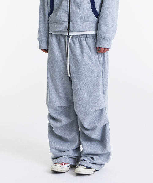 KICHUL(キチョル)の「Routine Two Tuck Sweat Pants (Melange Grey)(その他パンツ・メンズ・その他・MEDIUM/LARGE/SMALL)」の2枚目の写真