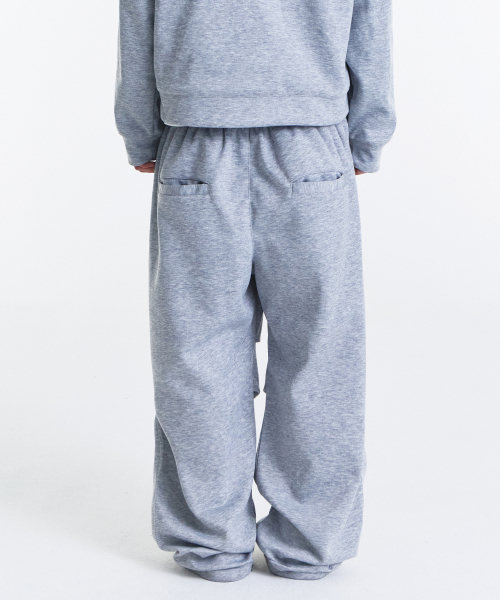 KICHUL(キチョル)の「Routine Two Tuck Sweat Pants (Melange Grey)(その他パンツ・メンズ・その他・MEDIUM/LARGE/SMALL)」の3枚目の写真