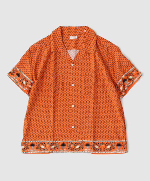 EDIFICE(エディフィス)の「fursac (フルサック) Paisley Shirt(シャツ/ブラウス・メンズ・オレンジ・MEDIUM/LARGE/X-LARGE)」の1枚目の写真