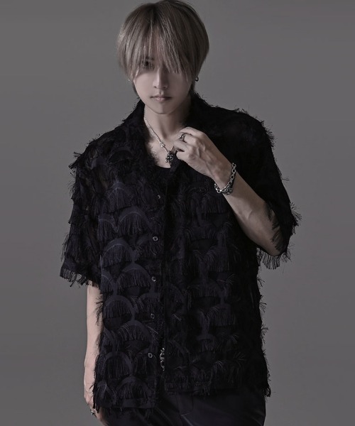 RUDOL(ルドル)の「『RUDOL/ルドル』シアーフリンジデザインシャツ(シャツ/ブラウス・メンズ・ブラック・L/M)」の2枚目の写真
