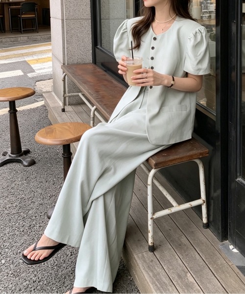 Aelina(エリナ)の「シングルブレスト半袖ジャケット&ワイドパンツセットアップ(セットアップ・レディース・グリーン/ベージュ・FREE)」の15枚目の写真
