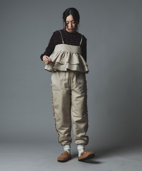 W:Huku(フーク)の「【W:Huku / ナイロンオックス】キルティング フリル パンツ / Nylon Oxford Quilted Frill Pants(その他パンツ・レディース・カーキ/ライトベージュ・FREE)」の17枚目の写真