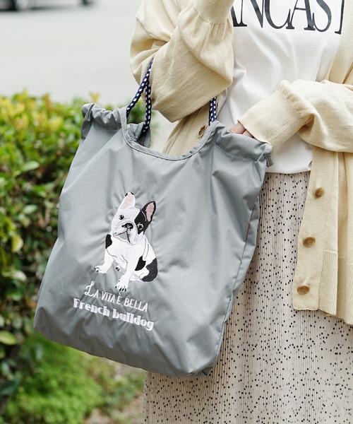 e-zakkamania stores(イーザッカマニアストアーズ)の「アニマル刺繍 コードトートバッグ(トートバッグ・レディース・グレー/ダークグレー/ブルー/アイボリー/ベージュ/グレー系その他/ネイビー/カーキ/グリーン/レッド・-)」の3枚目の写真