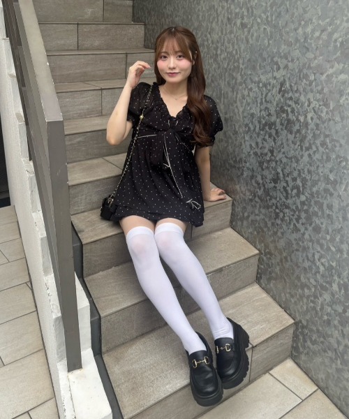 continuer de NICE CLAUP(コンティニューデナイスクラップ)の「ビッグリボンチュニックブラウス(シャツ/ブラウス・レディース・ドット/ブラック系その他/ホワイト系その他/アイボリー・FREE)」の21枚目の写真