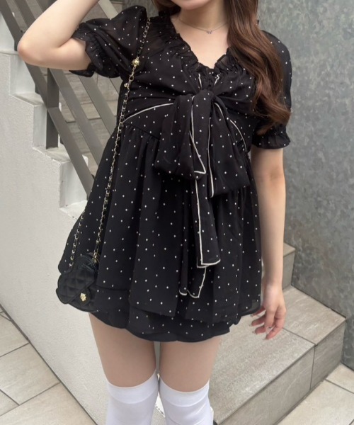 continuer de NICE CLAUP(コンティニューデナイスクラップ)の「ビッグリボンチュニックブラウス(シャツ/ブラウス・レディース・ドット/ブラック系その他/ホワイト系その他/アイボリー・FREE)」の22枚目の写真