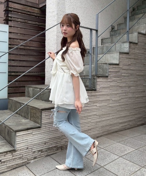 continuer de NICE CLAUP(コンティニューデナイスクラップ)の「ビッグリボンチュニックブラウス(シャツ/ブラウス・レディース・ドット/ブラック系その他/ホワイト系その他/アイボリー・FREE)」の12枚目の写真