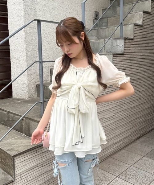continuer de NICE CLAUP(コンティニューデナイスクラップ)の「ビッグリボンチュニックブラウス(シャツ/ブラウス・レディース・ドット/ブラック系その他/ホワイト系その他/アイボリー・FREE)」の11枚目の写真