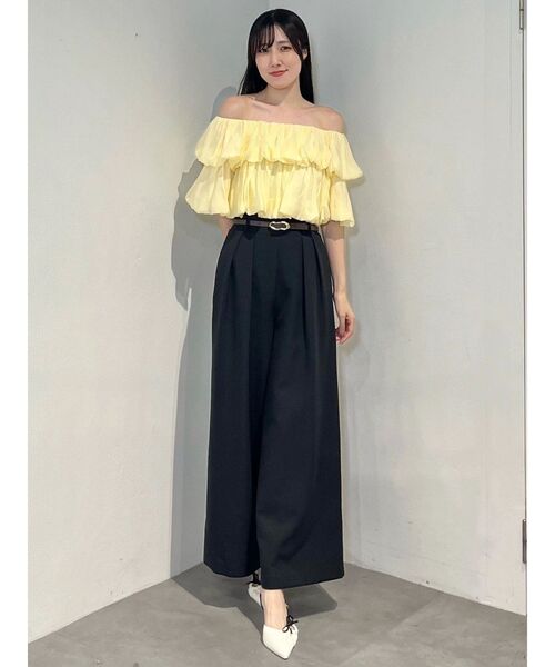 MERCURYDUO(マーキュリーデュオ)の「ベルト付タックフレアパンツ(その他パンツ・レディース・アイボリー/ブラック・MEDIUM/SMALL)」の19枚目の写真