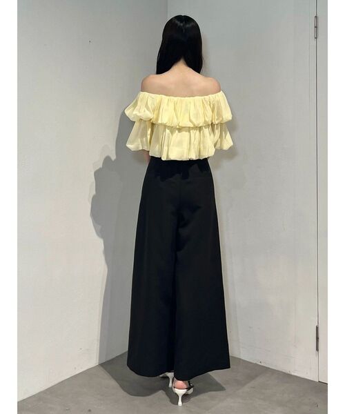 MERCURYDUO(マーキュリーデュオ)の「ベルト付タックフレアパンツ(その他パンツ・レディース・アイボリー/ブラック・MEDIUM/SMALL)」の22枚目の写真