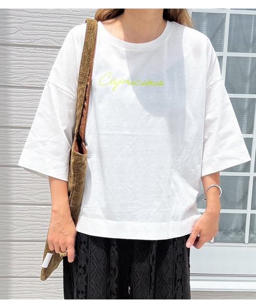 Q(キュー)の「シルケット天竺プルオーバー(Tシャツ/カットソー・レディース・オフホワイト/ブラック/グレイッシュベージュ・MEDIUM)」の5枚目の写真