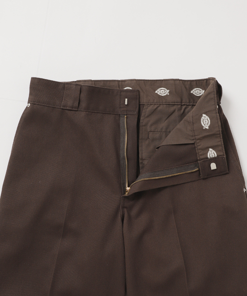 Dickies(ディッキーズ)の「DICKIES 別注 EISEN SETパンツ(チノパンツ・レディース・ブラック/ブラウン・SMALL/MEDIUM)」の15枚目の写真