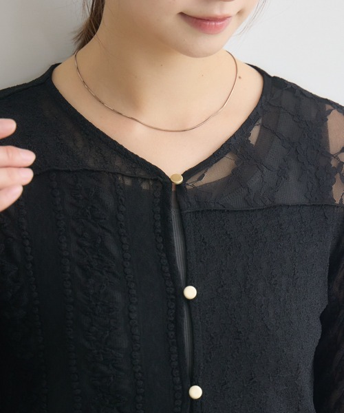 KATHARINE ROSS(キャサリンロス)の「レースブラウス/総レースシアーカーディガン(シャツ/ブラウス・レディース・オフホワイト/ブラック・FREE)」の3枚目の写真