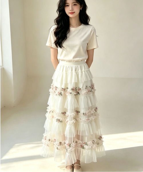 gossip!ロサンゼルス(ゴシップロサンゼルス)の「花柄チュールレイヤードティアードスカート ロングマキシ丈(スカート・レディース・オフホワイト・M)」の5枚目の写真