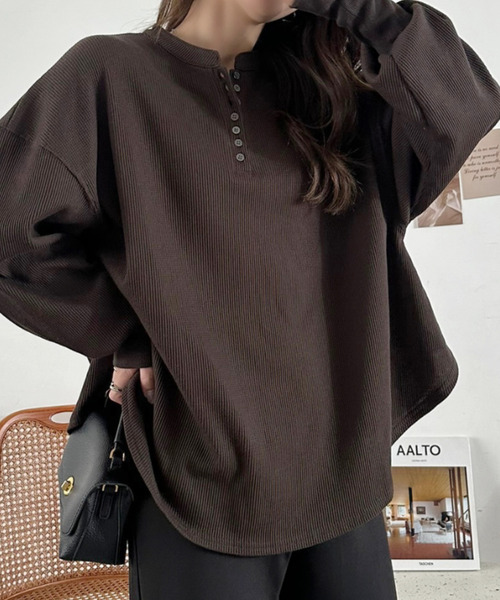 Eclat one(エクラワン)の「【Eclat one】ヘンリーネック ワッフル フレア プルオーバー(Tシャツ/カットソー・レディース・杢グレー/ブラウン/ブラック/アイボリー・FREE)」の17枚目の写真