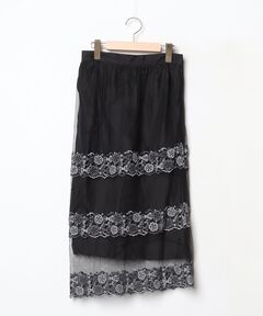 Melting lace tiered skirt（スカート）｜AVENCHUMU（アバンチュウム