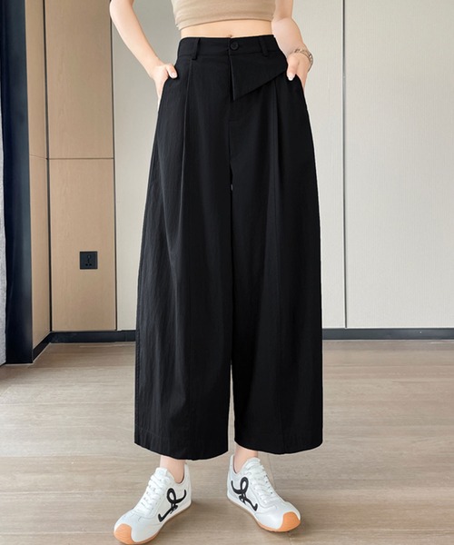 Girly Doll(ガーリードール)の「バレルレッグアンクルパンツ(その他パンツ・レディース・ホワイト/ライトグレー/ブラック・M/L)」の1枚目の写真