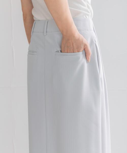 URBAN RESEARCH ROSSO WOMEN(アーバンリサーチ ロッソ)の「ウエストデザインストレートスカート(スカート・レディース・ブラック/ライトグレー・38/36)」の21枚目の写真