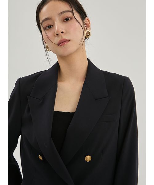 Mila Owen(ミラオーウェン)の「金釦ダブルブレストブレザー(テーラードジャケット・レディース・ベージュ/ダークネイビー・F)」の12枚目の写真
