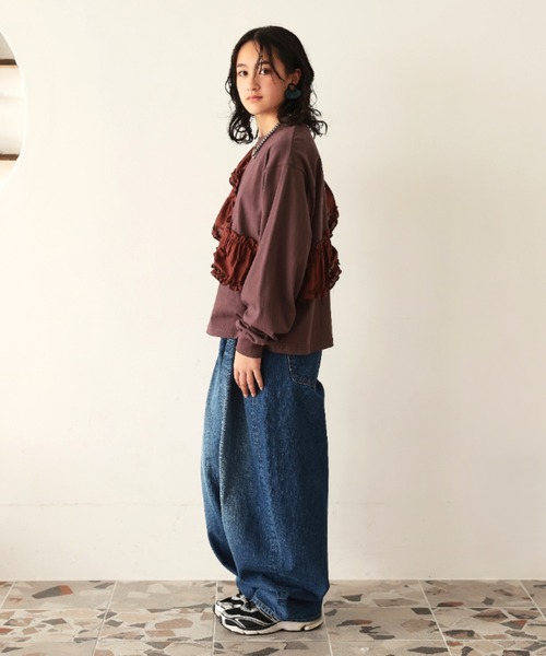 Ocean&Ground(オーシャン&グラウンド)の「WS デニムカーブパンツ(その他パンツ・レディース・ブラック/ダークインディゴブルー/ケミカルウォッシュ・FREE)」の4枚目の写真