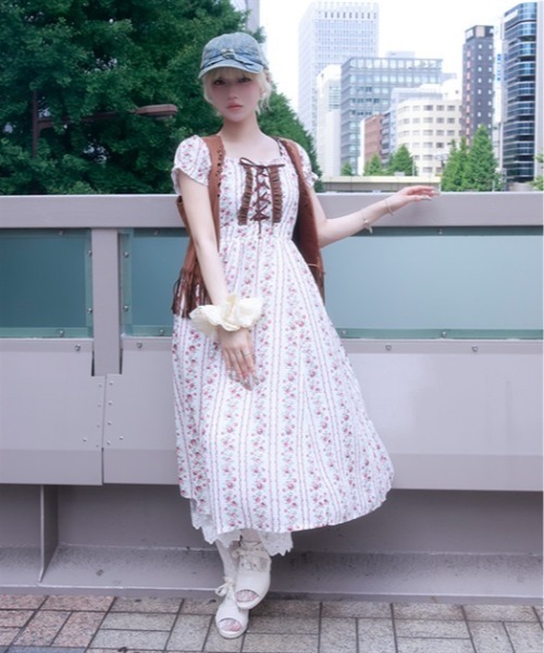 myu:loret（ミュウロレット）の「ストライプ花柄ワンピース（ワンピース・レディース・ホワイト/ピンク・FREE）」の7枚目の写真
