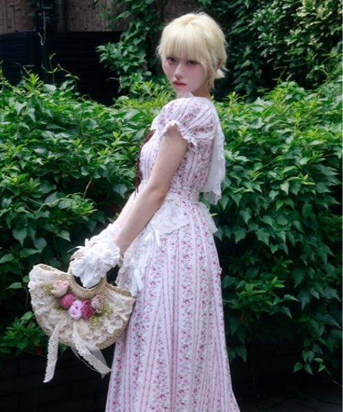 myu:loret（ミュウロレット）の「ストライプ花柄ワンピース（ワンピース・レディース・ホワイト/ピンク・FREE）」の11枚目の写真