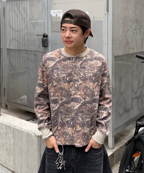 ADAMASTE(アダマスト)の「Camo Thermal Henry Neck L/S Tee - 迷彩サーマルヘンリーネックロングスリーブT(Tシャツ/カットソー・メンズ・ブラウン/ブラック/グリーン系その他2/グリーン系その他・SMALL/MEDIUM/LARGE)」の21枚目の写真
