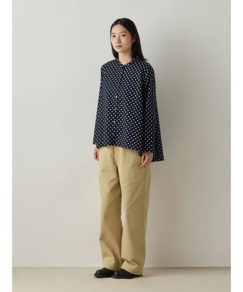 MidiUmi(ミディウミ)の「MidiUmi チノパンツ(その他パンツ・レディース・ベージュ・1/2)」の4枚目の写真