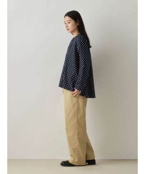 MidiUmi(ミディウミ)の「MidiUmi チノパンツ(その他パンツ・レディース・ベージュ・1/2)」の5枚目の写真