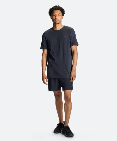 UNDER ARMOUR(アンダーアーマー)の「UAドリフト(ランニング/メンズ)(スニーカー・メンズ・ブラック系その他・29.0cm/26.0cm/25.5cm/30.0cm/26.5cm/25.0cm/27.0cm/28.5cm/27.5cm)」の6枚目の写真