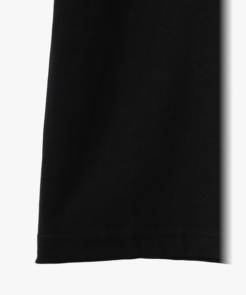 agnes b.（アニエスベー）の「メンズ "b." ロゴ オーガニックコットン 半袖 Tシャツ（Tシャツ/カットソー・メンズ・ブラック・3/1/2）」の5枚目の写真