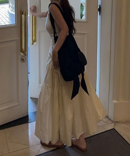 FAVORITO(ファヴォリート)の「ポケット付きスカート(スカート・レディース・イエロー/ブルー・F)」の9枚目の写真