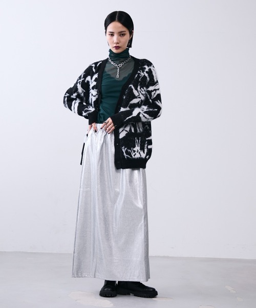 MONOe(モノエ)の「モノクロ柄シャギーVネックカーディガン(カーディガン/ボレロ・レディース・ダークグレー・FREE)」の16枚目の写真