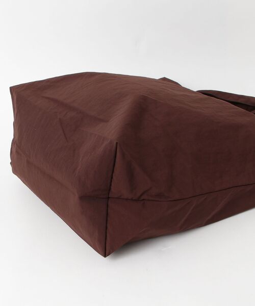 yorozu(ヨロズ)の「yorozu TA-TEX TASUKI SHOULDER (111YZ334)(ショルダーバッグ・メンズ・ブラック/ブラウン・FREE)」の4枚目の写真