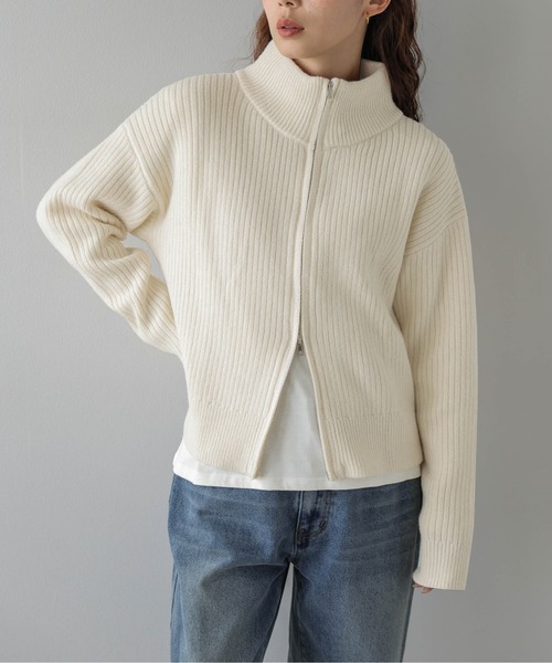 AMELY(エミリー)の「ダブルジップ リブニット カーディガン/ハイネック/シンプル(カーディガン/ボレロ・レディース・ブラック/グレー/ブラウン/ベージュ・フリー)」の4枚目の写真