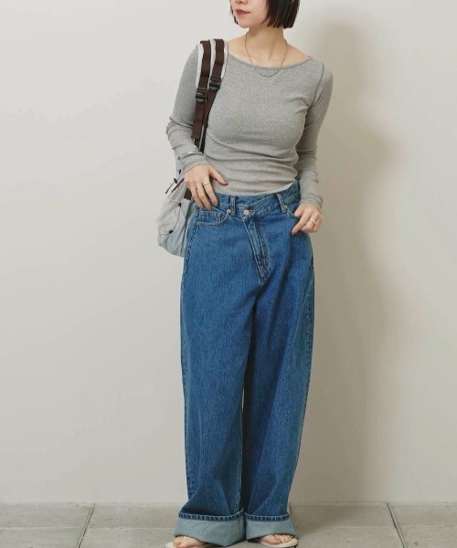 TODAYFUL（トゥデイフル）の「[TODAYFUL/トゥデイフル] ボートネック ソフトフライスカットソー（Tシャツ/カットソー・レディース・グレー/ダークグレー/アイボリー・F）」の10枚目の写真
