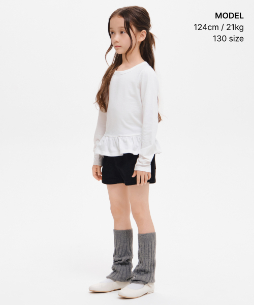 MUSINSA STANDARD KIDS（ムシンサスタンダードキッズ）の「ガールズフレア長袖Tシャツ[ホワイト]（Tシャツ/カットソー・レディース・その他・120/140/150/160/130）」の2枚目の写真