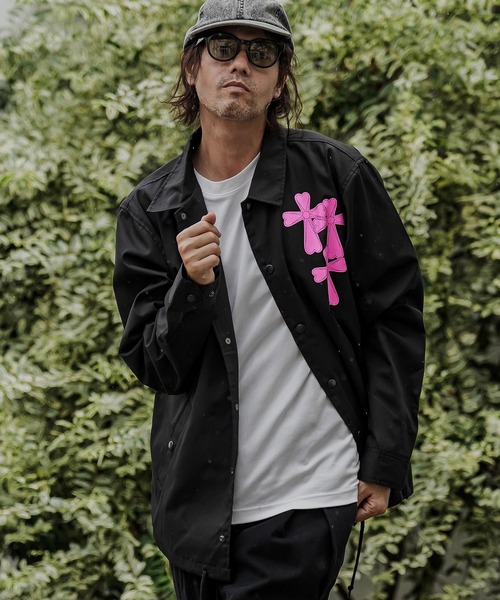 CAMBIO（カンビオ）の「mj12014- プリントコーチジャケット - Cross Hearts(2602142MCB)（ナイロンジャケット・メンズ・ブラック/ベージュ/ネイビー・S/M/L/XL）」の16枚目の写真