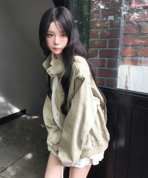 modimood(モディムード)の「華奢見えオーバーハイネックウォッシングジャケット(ブルゾン・レディース・ベージュ/ブラック・FREE)」の8枚目の写真