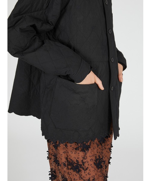 crinkle crinkle crinkle(クリンクルクリンクルクリンクル)の「エンブロイダリースカラップジャケット / 【crinkle crinkle crinkle】 embroidery scallop jacket(ナイロンジャケット・レディース・ホワイト/ブラック・FREE)」の15枚目の写真
