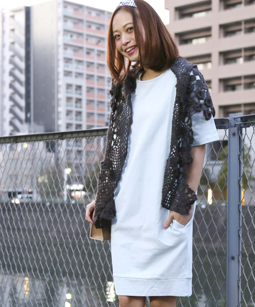 Denime（ドゥニーム）の「テンジクカットソーワンピース（ワンピース・レディース・ネイビー/オフホワイト/杢グレー/サックスブルー/カーキ・FREE）」の8枚目の写真