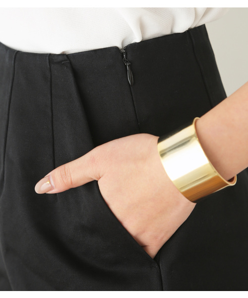 SLY(スライ)の「ROUND SLIT CULOTTE(その他パンツ・レディース・ブラック/ベージュ/カーキ・1/2/0)」の6枚目の写真