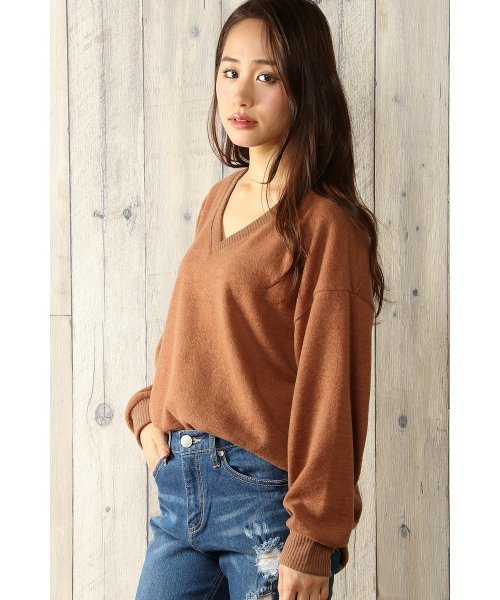 VENCEEXCHANGE（ヴァンスエクスチェンジ）の「起毛両Vニット（ニット/セーター・レディース・ワインレッド/オフホワイト/グレー/ライトブラウン/ブラック・MEDIUM）」の4枚目の写真