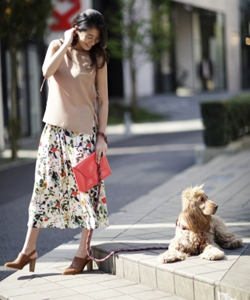 TRUNO by NOISE MAKER(トルノバイノイズメーカー)の「新色&新柄発売 ★ボタニカル花柄スカート★(スカート・レディース・ネイビー/ホワイト/ホワイト系その他/ブラック/エメラルド/ダークネイビー/アイボリー/ピンク/ブルー/カーキ/シャーベット・FREE)」の15枚目の写真