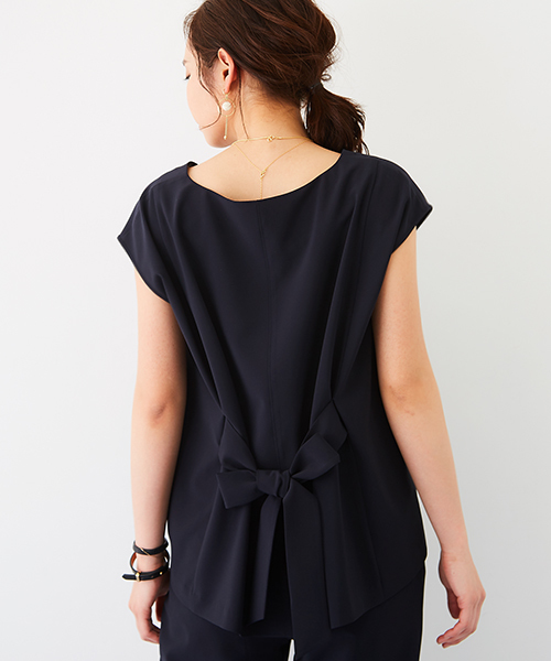 STUDIOUS（ステュディオス）の「【WEB限定】STUDIOUS バックフレアーサッシュブラウス（シャツ/ブラウス・レディース・ネイビー/ライトグレー・FREE）」の11枚目の写真