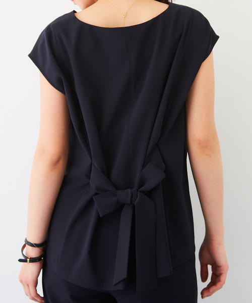 STUDIOUS（ステュディオス）の「【WEB限定】STUDIOUS バックフレアーサッシュブラウス（シャツ/ブラウス・レディース・ネイビー/ライトグレー・FREE）」の12枚目の写真