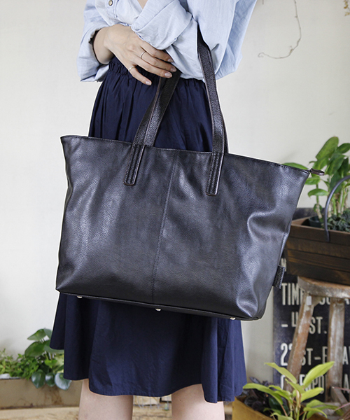 Un coeur（アンクール）の「【UCR/ユーシーアール】COLORS トート 311285（トートバッグ・メンズ・ブラック/ネイビー/グレー/ブラウン/カーキ/イエロー・FREE）」の20枚目の写真