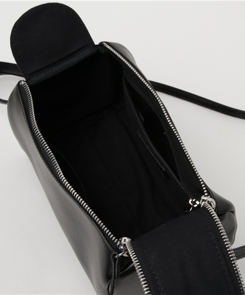 YAHKI（ヤーキ）の「[WEB限定]YAHKI / ジップショルダーバッグ（ショルダーバッグ・レディース・ダークグリーン/ブラック/グレー・FREE）」の6枚目の写真