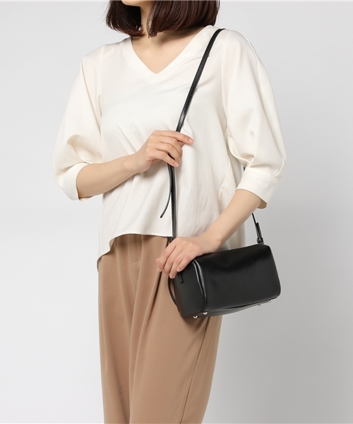 YAHKI（ヤーキ）の「[WEB限定]YAHKI / ジップショルダーバッグ（ショルダーバッグ・レディース・ダークグリーン/ブラック/グレー・FREE）」の9枚目の写真